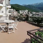 Lovely Apartment With Big Terrace In Budva