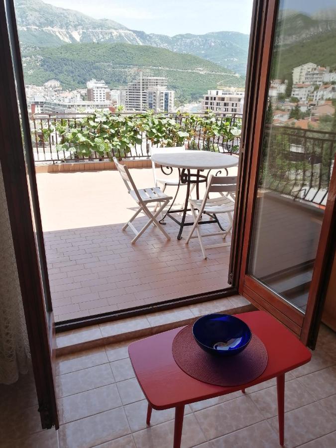 Lovely With Big Terrace In *